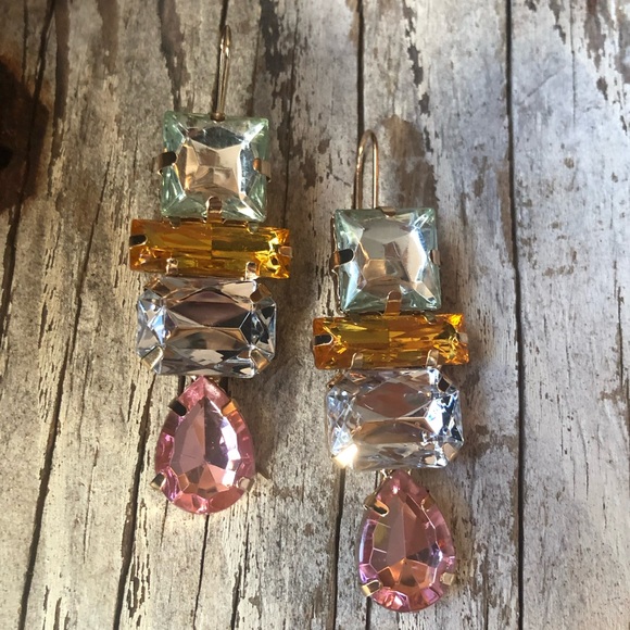 HELENA Statement Earrings - Picture 4 of 4